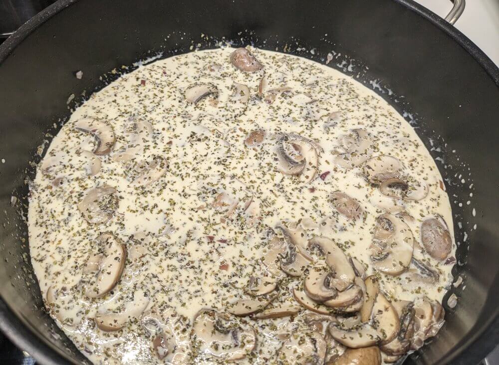 Creamy Mushroom Pasta