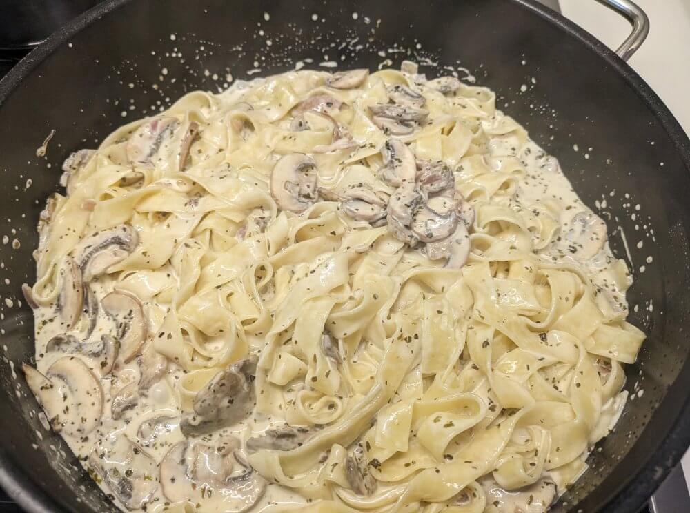 Creamy Mushroom Pasta